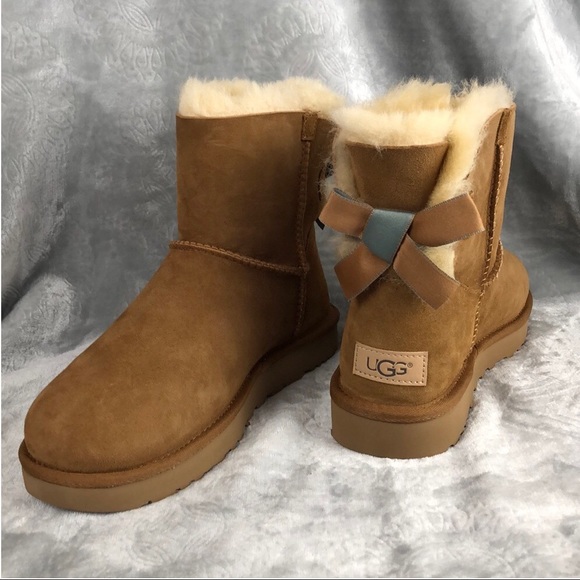 ugg mini bailey bow shimmer